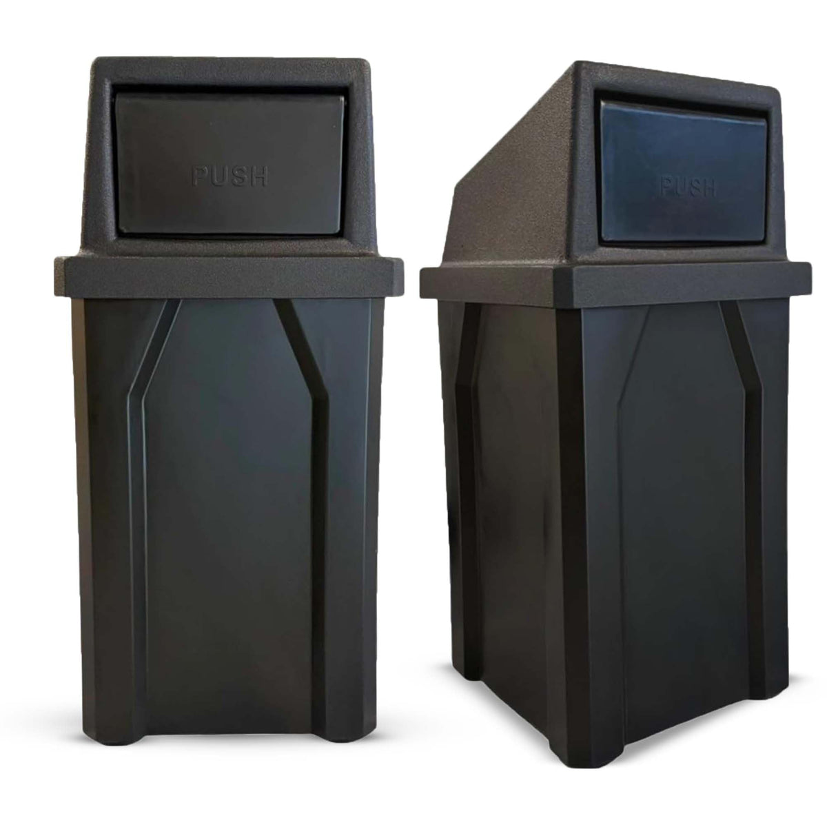 32 Gallon Outdoor Trash Can with Lid A6746