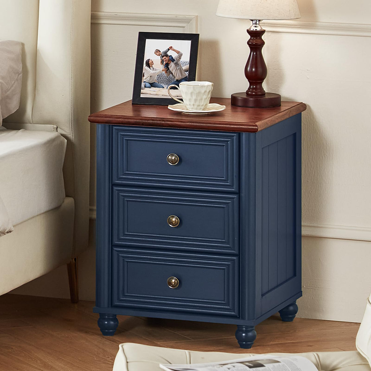 18" Night Stand with 3 Drawers O531836